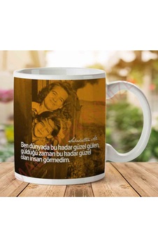 A2822 Sabahattin Ali İnsan Görmedim İki Tarafı Baskılı Kupa Bardak.jpg