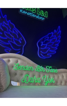 Senden Bir Tane Daha Yok Yazılı Neon Tabela Yeşil Senden Bir Tane Daha Yok Yazılı Neon Tabela Yeşil