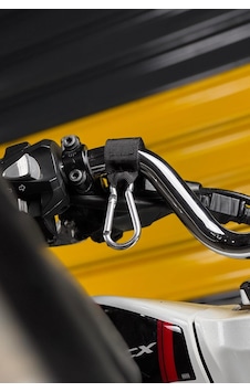 Motobros Motosiklet Kask Taşıma Askısı, Siyah Diğer Motobros Motosiklet Kask Taşıma Askısı, Siyah Diğer