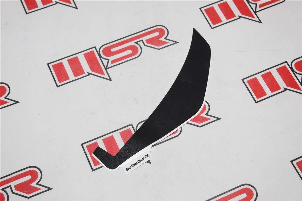 Bajaj Dominar 400ug-d250-d400 E5 Çıkartma Panel Sağ Şerit A Bajaj Dominar 400ug-d250-d400 E5 Çıkartma Panel Sağ Şerit A