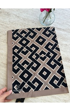 Vissona Medine İpeği Geometrik Desenli Şal Bej Çok Renkli Vissona Medine İpeği Geometrik Desenli Şal Bej Çok Renkli