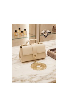 Names Bag Trend Model Lüks El, Omuz Ve Çapraz Kadın Çantası Pembe Pembe Names Bag Trend Model Lüks El, Omuz Ve Çapraz Kadın Çantası Pembe Pembe