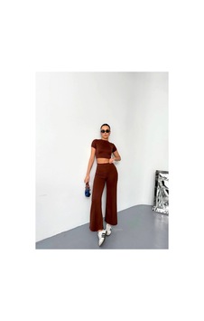 Butik İstanbul Osy Modal Yumuşak Dokulu Kumaş Kısa Kollu Crop Alt Ispanyol Paça Pantalon Ikili Takım - Kahverengi