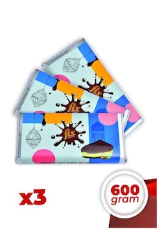 Fix Chocolate Fıstıklı Kadayıflı Gerçek Dubai Çikolatası 3 x 200 G Fix Chocolate Fıstıklı Kadayıflı Gerçek Dubai Çikolatası 3 x 200 G