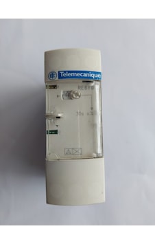 Telemecanique endüstriyel zamanlama rölesi - 0.3..30 s - tip Qc - Telemecanique endüstriyel zamanlama rölesi - 0.3..30 s - tip Qc -
