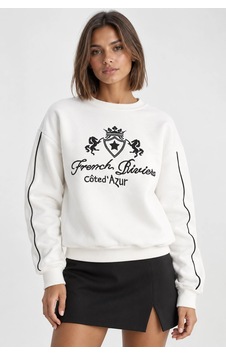Mevese Kadın Nakış İşlemeli Bisiklet Yaka Sweatshirt - Üç İplik Şardonlu Sıcak Tutan Üst - Ekru Mevese Kadın Nakış İşlemeli Bisiklet Yaka Sweatshirt - Üç İplik Şardonlu Sıcak Tutan Üst - Ekru