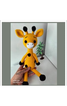 Amigurumi Zürafa Uyku Arkadaşı Oyuncak Hayvan Amigurumi Zürafa Uyku Arkadaşı Oyuncak Hayvan