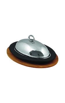 Lava Döküm Oval Döner, Kebap Tabağı Kayın Servis Ahşabı ve Bakır Dövme Formlu Kapak Ölçü 32x23cm. Lava Döküm Oval Döner, Kebap Tabağı Kayın Servis Ahşabı ve Bakır Dövme Formlu Kapak Ölçü 32x23cm.