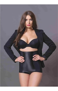 Magic Form 1453 Dikişsiz Yüksek Bel Külot Korse - Siyah Çok Renkli Magic Form 1453 Dikişsiz Yüksek Bel Külot Korse - Siyah Çok Renkli