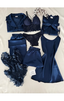 Mh Moony Homewears Kutulu 8 Parça Lacivert Saten Pijama Gecelik Iç Giyim Dev Çeyiz Seti Lacivert Mh Moony Homewears Kutulu 8 Parça Lacivert Saten Pijama Gecelik Iç Giyim Dev Çeyiz Seti Lacivert