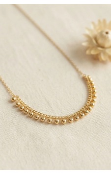 Şık Gold Pirinç Kolye 45 Cm Zincir Uzunluğu İle Çok Renkli Şık Gold Pirinç Kolye 45 Cm Zincir Uzunluğu İle Çok Renkli