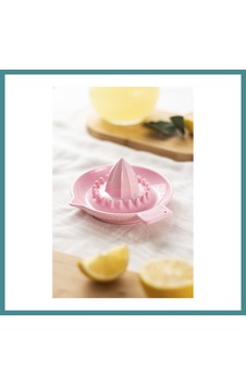 Trendexa Akrilik Koyu Pembe Limon Sıkacağı Pratik Limon Sıkacağı Mac