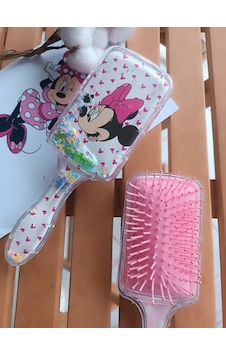 Pullu Minnie Mouse Kız Çocuklarına Özel Acıtmayan Tarak 1 Adet Pullu Minnie Mouse Kız Çocuklarına Özel Acıtmayan Tarak 1 Adet