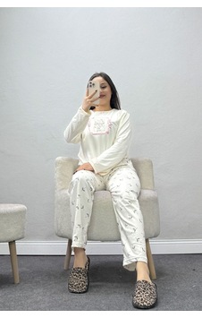 Belendir Kadın Şardonlu Milan Pijama Takımı Ekru Beyaz