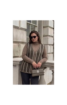 Onno Style Women Kazayağı Desen Renkli Çelik Örgü Triko Kadın Yelek Bej Onno Style Women Kazayağı Desen Renkli Çelik Örgü Triko Kadın Yelek Bej