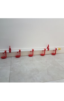 Nipel Tavuk Suluk 100 Cm 5 Damlalıklı Nipel Tavuk Suluk 100 Cm 5 Damlalıklı