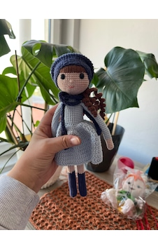 Amigurumi Örgü Bebek 18 Amigurumi Örgü Bebek 18