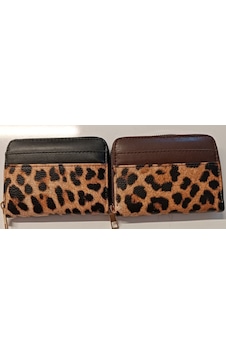 Asesstore Leopar Kadın Cüzdan Şık Ve Fonksiyonel Çok Renkli Asesstore Leopar Kadın Cüzdan Şık Ve Fonksiyonel Çok Renkli