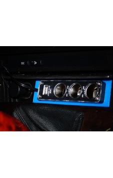 Bmw Araçlar İçin Usb'li 3 Çıkışlı Çakmak Soket Çoğaltıcı