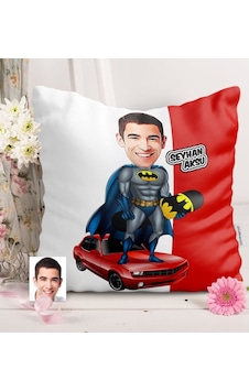 Kişiye Özel Batman Karikatürlü Saten Yastık Kişiye Özel Batman Karikatürlü Saten Yastık