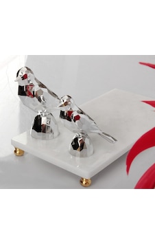 Akrilik Kristal Kesim 2'li Biblo Kuş Gümüş 12 Cm X 14 Cm Akrilik Kristal Kesim 2'li Biblo Kuş Gümüş 12 Cm X 14 Cm