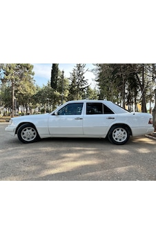 Mercedes W124 Pako Takımı - Fiberglass - 8 Parça Mercedes W124 Pako Takımı - Fiberglass - 8 Parça