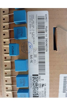 Phe840mb6470mb16r17t0 470nf 275vac 15mm 0.2 Kemet Polyester Kondansatör 5 Adet Phe840mb6470mb16r17t0 470nf 275vac 15mm 0.2 Kemet Polyester Kondansatör 5 Adet