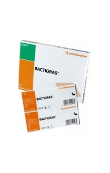 Smith&Nephew Bactigras Antiseptik Yara Örtüsü 10 x 10 CM Smith&Nephew Bactigras Antiseptik Yara Örtüsü 10 x 10 CM