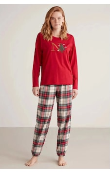 Nautica W606 Kadın Uzun Kollu Ekoseli Pijama Takımı Kırmızı Nautica W606 Kadın Uzun Kollu Ekoseli Pijama Takımı Kırmızı