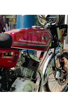 Haktan Şaşma Hakikat Seni Bulur. Motorsiklet Yazı Sticker Araç Arkası Yazı Haktan Şaşma Hakikat Seni Bulur. Motorsiklet Yazı Sticker Araç Arkası Yazı