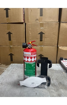 Lithium Plus 2 Kg Yangın Tüpü Plastik Askı Ve 3m Maske Hediye Lithium Plus 2 Kg Yangın Tüpü Plastik Askı Ve 3m Maske Hediye