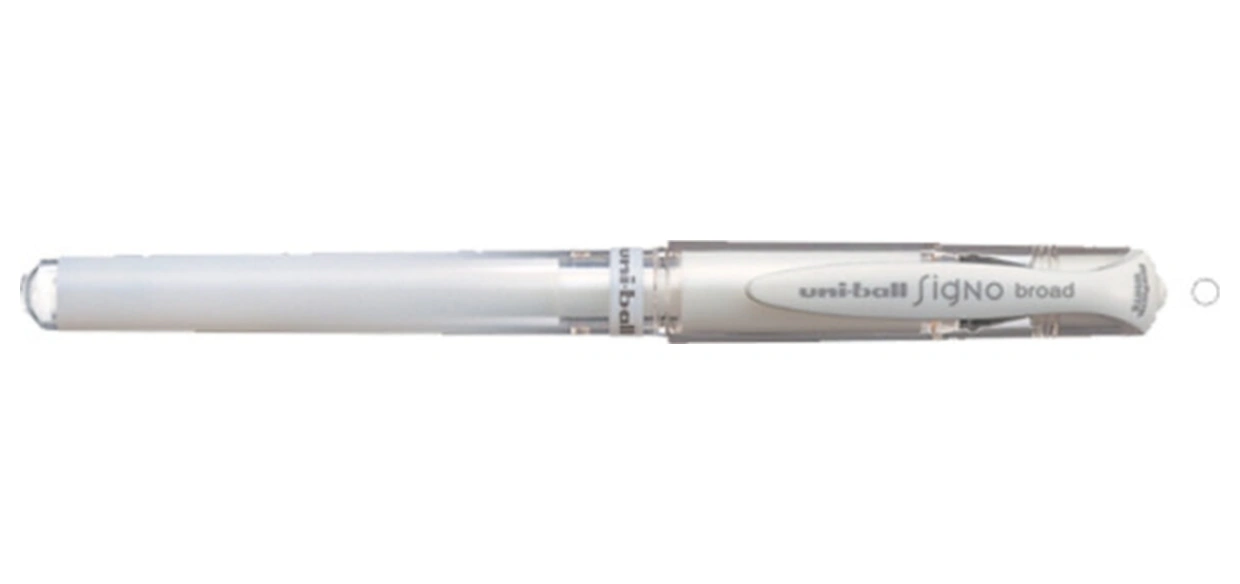 Um-153 Signo Broad Imza Kalemi 1,0 Mm Beyaz Beyaz Um-153 Signo Broad Imza Kalemi 1,0 Mm Beyaz Beyaz
