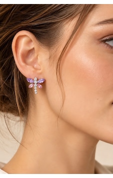 Valmont Accessories Yusufçuk Figürlü Mor Ve Pembe Taşlı Işıltılı Zarif Kadın Küpe Valmont Accessories Yusufçuk Figürlü Mor Ve Pembe Taşlı Işıltılı Zarif Kadın Küpe