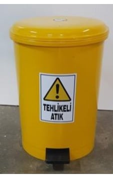 Tehlikeli Atık Kovası 25 Lt Pedallı Tehlikeli Atık Kovası 25 Lt Pedallı