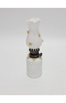 Çiçek Motifli Antika Opal Cam Gaz Lambası 035 Beyaz Çiçek Motifli Antika Opal Cam Gaz Lambası 035 Beyaz