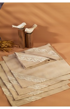 Mimoza Fransız Dantelli Kumaş Peçete 6'lı Set Mimoza Fransız Dantelli Kumaş Peçete 6'lı Set