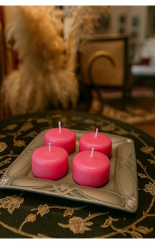 Yüzen Mum 4'lü 156 Gram Meditasyon Mumu Özel Renk Seçenekleri Pembe Yüzen Mum 4'lü 156 Gram Meditasyon Mumu Özel Renk Seçenekleri Pembe