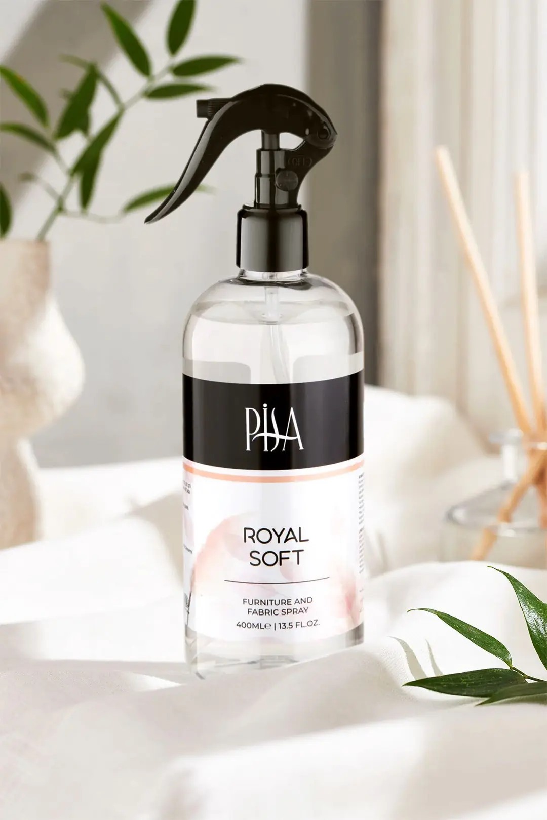 Pisa Royal Soft Linen Kumaş Ve Oda Kokusu 400ml Pisa Royal Soft Linen Kumaş Ve Oda Kokusu 400ml