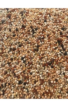 Hobi M001 Üretici Yemi 5 Kg Çuvaldan Bölme