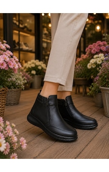 Beren Hakiki Deri Siyah Kadın Bot Ortopedik Düz Taban Çift Fermuarlı Comfort Casual Günlük Sneaker Bot Beren Hakiki Deri Siyah Kadın Bot Ortopedik Düz Taban Çift Fermuarlı Comfort Casual Günlük Sneaker Bot