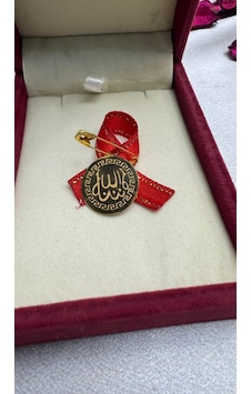 1,4 Gr 22 Ayar Altın Maşallah Yazılı Plaka Hediyelik Altın Damgalı Faturalı Açıklamayı Okuyun 1,4 Gr 22 Ayar Altın Maşallah Yazılı Plaka Hediyelik Altın Damgalı Faturalı Açıklamayı Okuyun