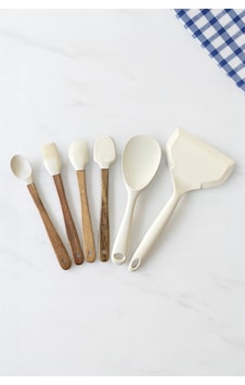 Ahşap Saplı 6 Lı Silikon Ve Mutfak Gereçleri Seti Isıya Dayanıklı Spatula, Kaşık Ve Fırça Seti Bej