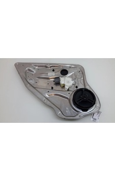 Mercedes W204 2007-2014 Cam Krikosu Arka Sol Oem No:a2047300779 Mercedes W204 2007-2014 Cam Krikosu Arka Sol Oem No:a2047300779