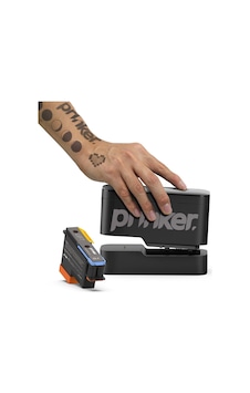 Prinker S Black Geçici Dövme Makinası Siyah Renk Prinker S Black Geçici Dövme Makinası Siyah Renk