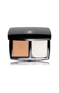 Chanel Le Teint Ultra Teint Compact Fondöten 60 Beige Chanel Le Teint Ultra Teint Compact Fondöten 60 Beige