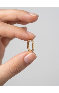 14 Ayar Altın Parıltılı Oval Küpe