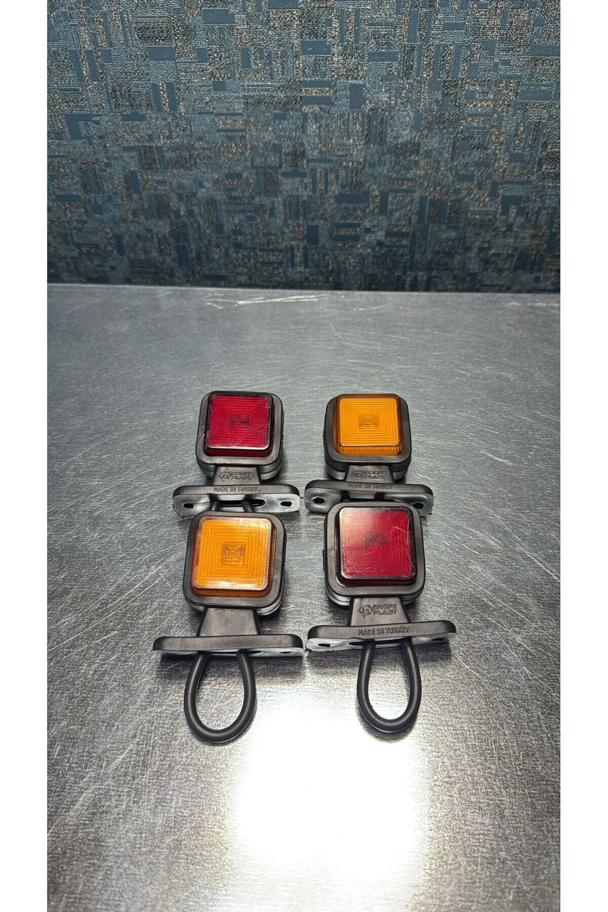 Kare Neon Takoz Led 12-24v Uyumlu Yüksek Işık Gücü Su Geçirmez Dayanıklı Tır Kamyon Sarı Kırmızı