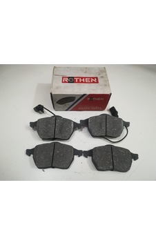PASSAT 96-05 ÖN BALATA 1.8 FİŞLİ 4B0698151