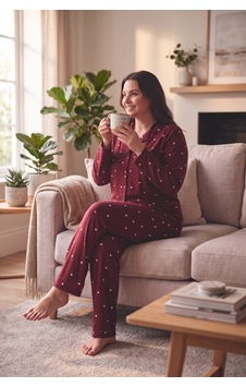 Seboteks Süet Kumaş Önden Düğmeli Büyük Beden Kadın Pijama Takımı 2800 Bordo Seboteks Süet Kumaş Önden Düğmeli Büyük Beden Kadın Pijama Takımı 2800 Bordo