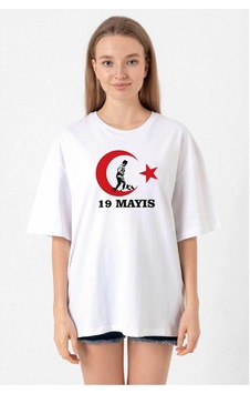 Alfanora 19 Mayıs Atatürk Gençlik Spor Bayramı Baskılı Bisiklet Yaka T-shirt - Beyaz Alfanora 19 Mayıs Atatürk Gençlik Spor Bayramı Baskılı Bisiklet Yaka T-shirt - Beyaz